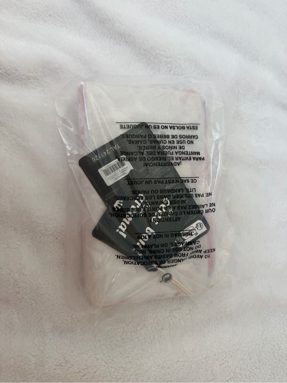 Loungefly - Hello Kitty Breakfast Waffle Flap Wallet - Picture 5 of 5